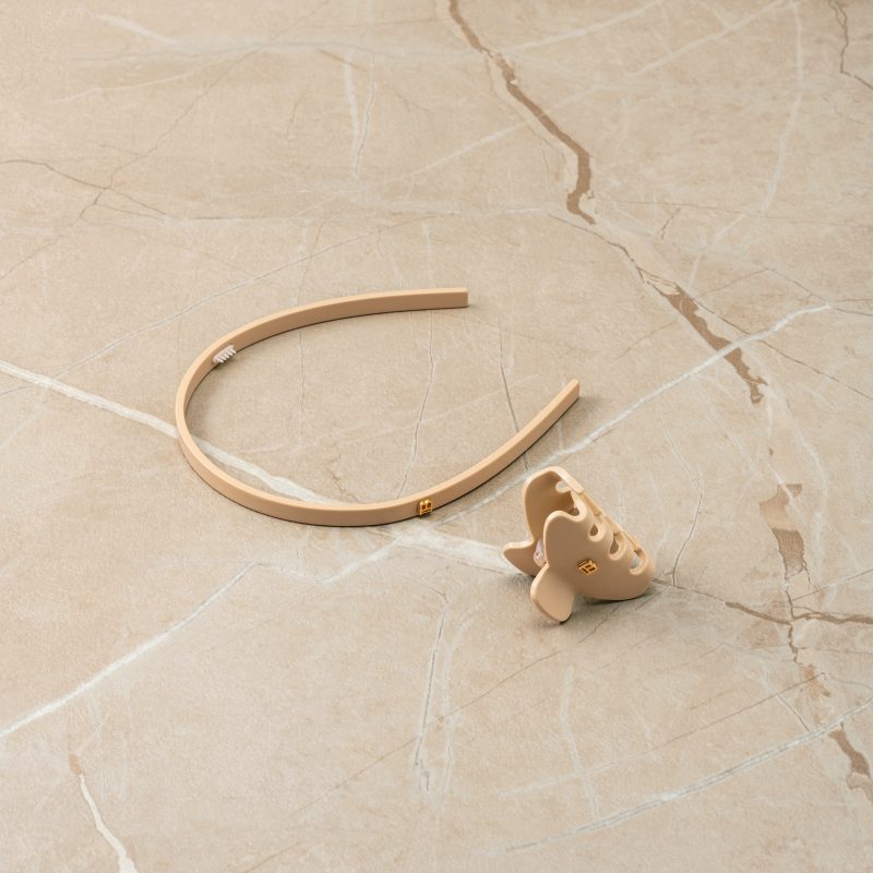 BalmainHair LimitedEdition Hair Accessories C3 25 Mood 01