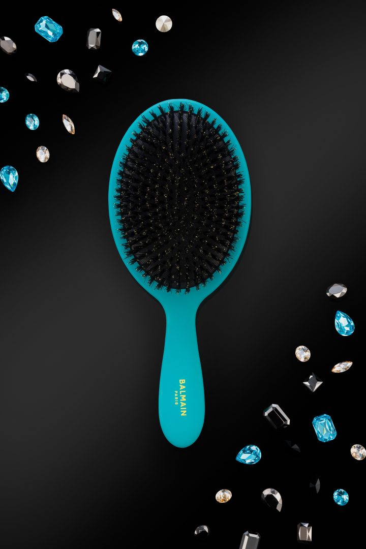 BalmainHair Accessories LimitedEdition LocksOfLegacy Brush C4 26 Mood 01